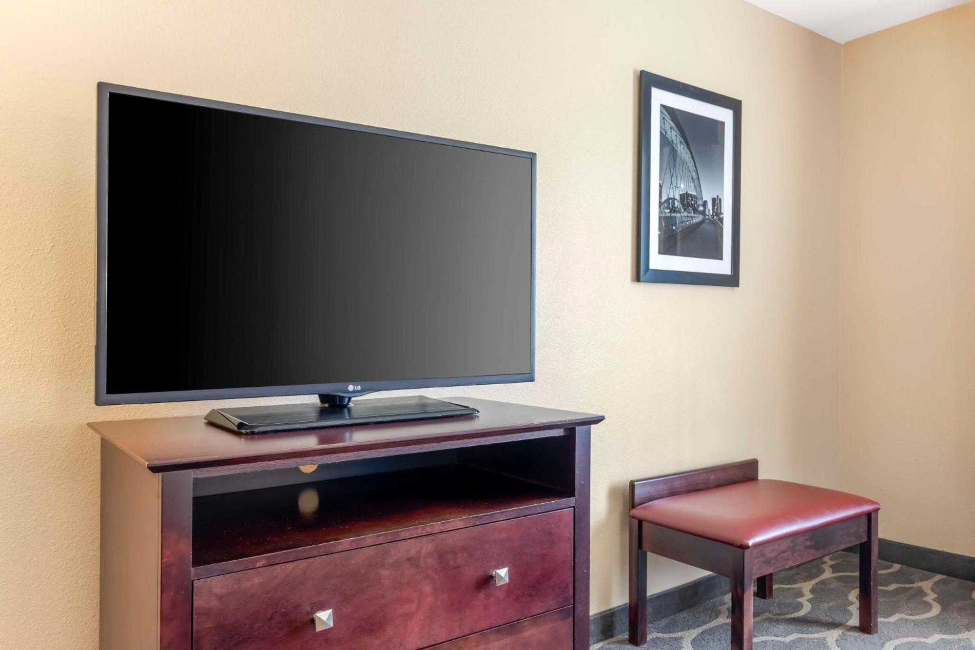 Best Western Plus Burleson Inn & Suites Екстер'єр фото