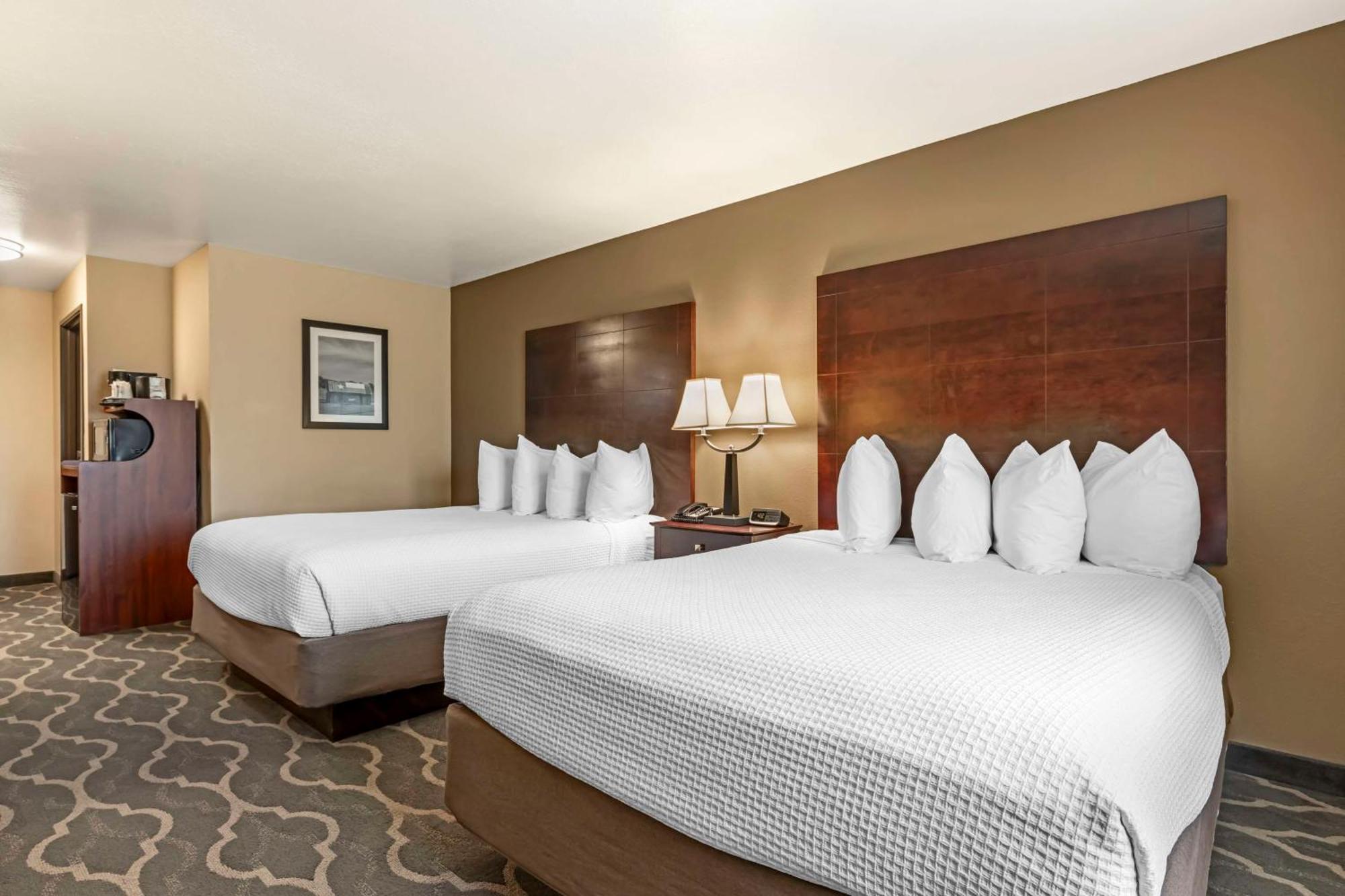 Best Western Plus Burleson Inn & Suites Екстер'єр фото